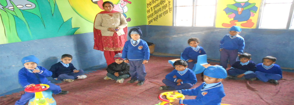 Play Pen: Homly Enviorment for small kids...